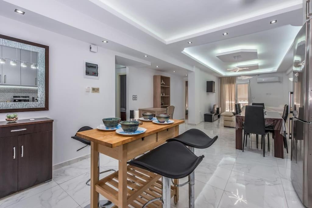 Be Cool Near Kypseli By Atheniankeys Appartement Buitenkant foto
